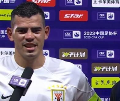 新来的女律师